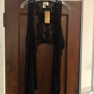 Assymetrical Cropped Shrug